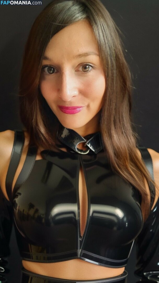 La_mode_d_helena / hd.of.femininity / hd.of.feminity / valentinaseduction Nu OnlyFans  Photo fuitée #226