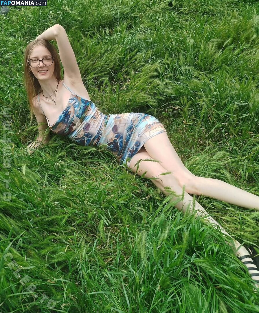 elen.meln / helen_meln777 / melena17_ElenMeln Nu OnlyFans  Photo fuitée #7