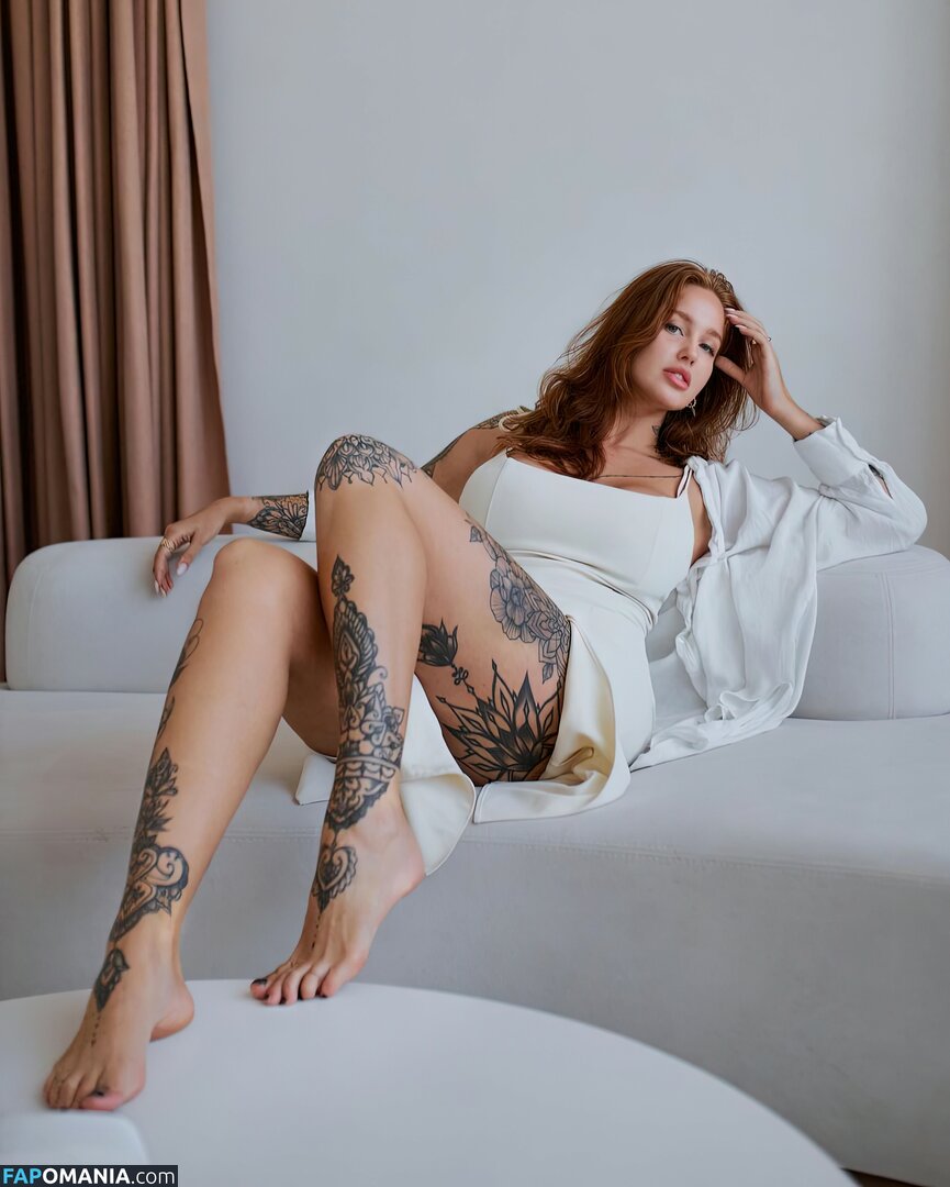 Hell Voron / Olga Voronina / hell_voron Nu OnlyFans  Photo fuitée #71