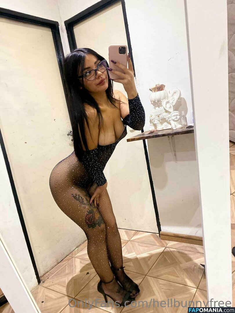hellbunnyfree Nu OnlyFans  Photo fuitée #51
