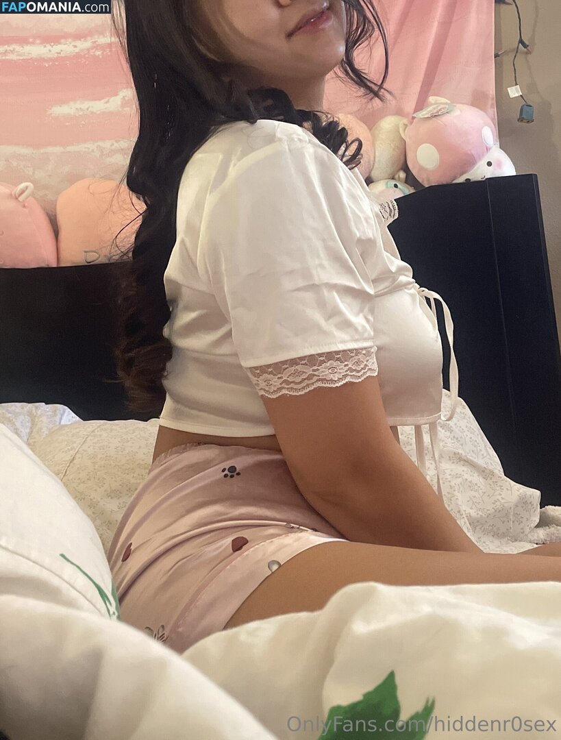 hiddenr0sex / xosecretlyobsessed Nu OnlyFans  Photo fuitée #12