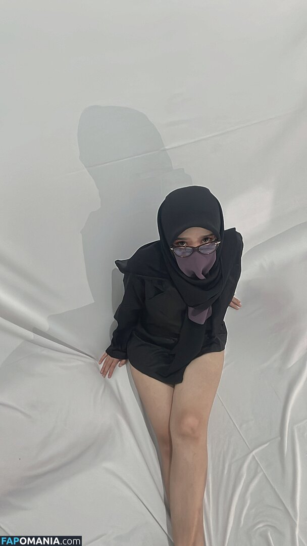 Hijab Camilla / hijab_camilla / hijabcamilla Nu OnlyFans  Photo fuitée #33