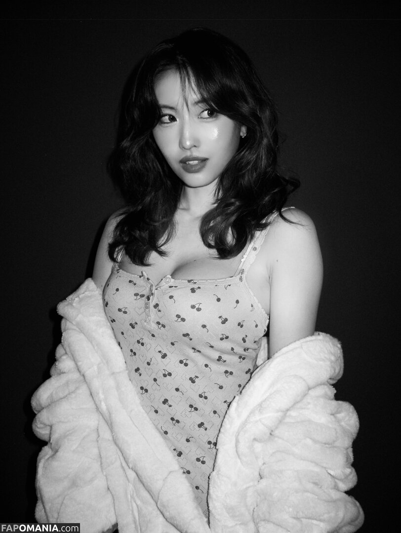 Hirai Momo / TWICE / momo.hirai Nu OnlyFans  Photo fuitée #9