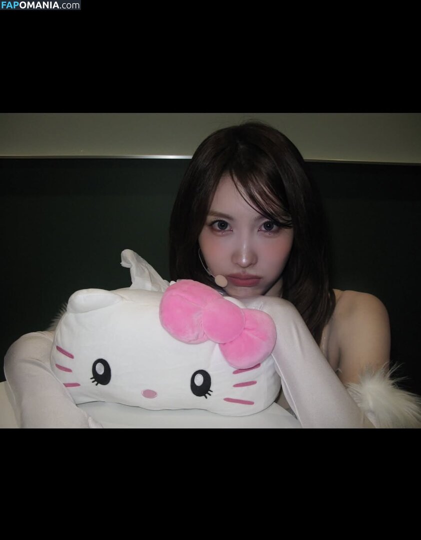 Hirai Momo / TWICE / momo.hirai Nu OnlyFans  Photo fuitée #21