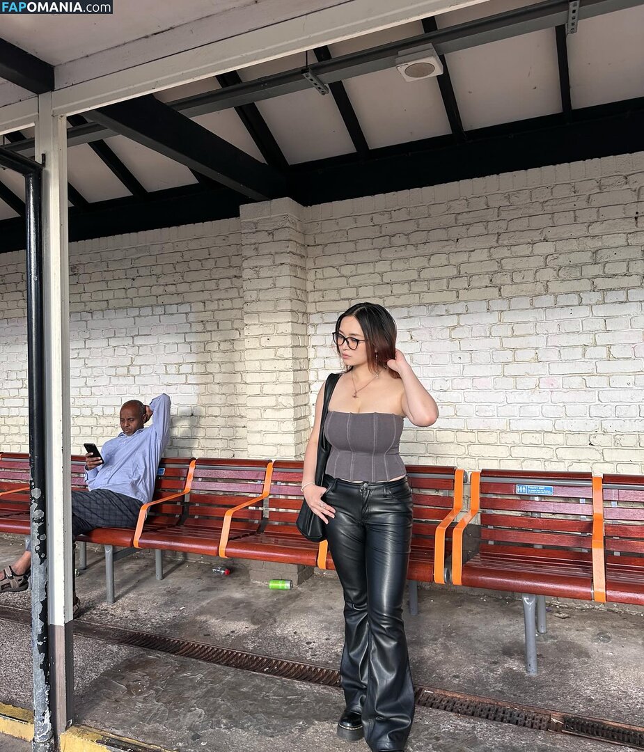 holly_shu_ Nu OnlyFans  Photo fuitée #18