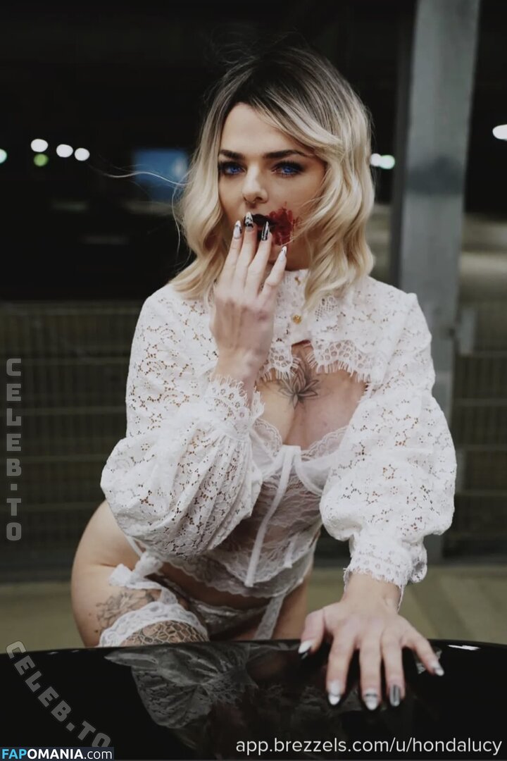 Hondalucy / honda_lucy / lucy_luu_69 Nu OnlyFans  Photo fuitée #9