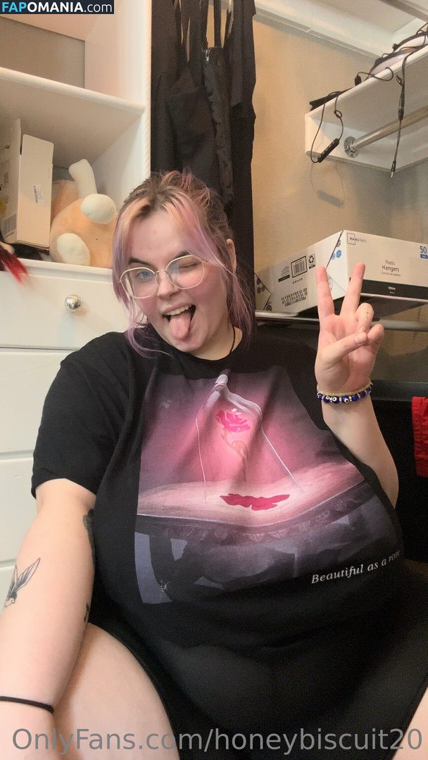 Honeybiscuit20_ / honeybiscuit20 Nu OnlyFans  Photo fuitée #21