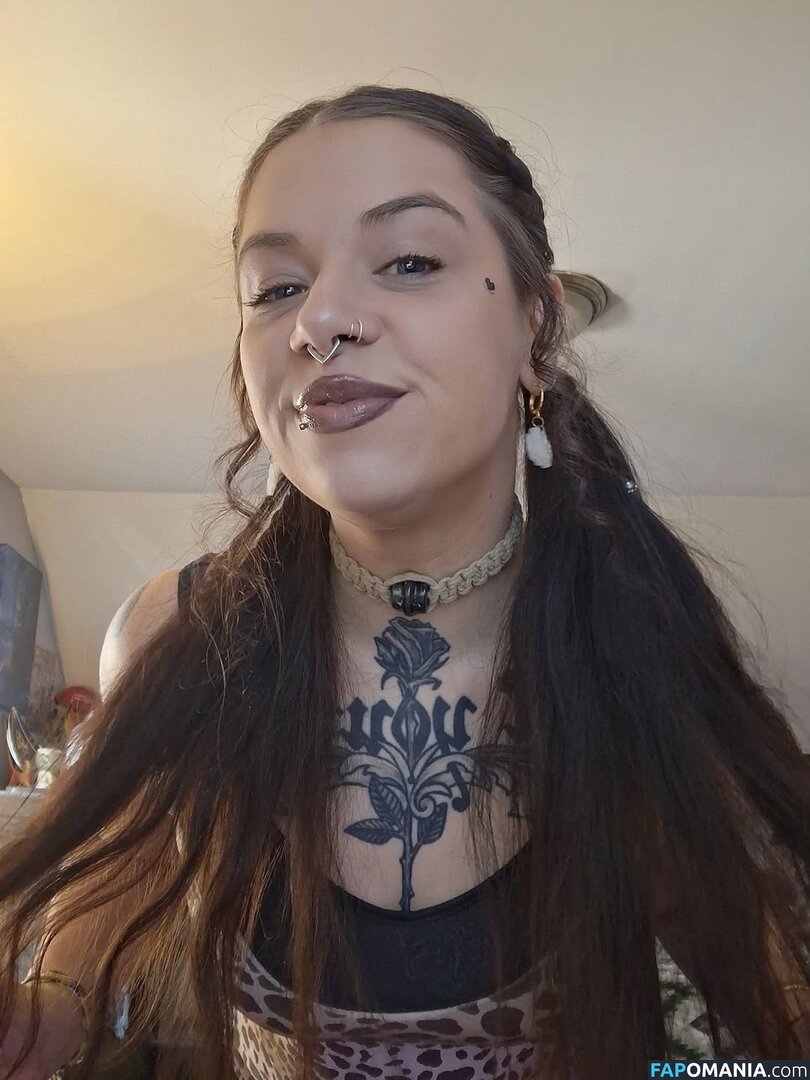 H00dieninja / Hoodieninja / britt_the_human Nu OnlyFans  Photo fuitée #4