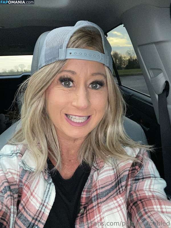 HotMom / bluegrasspeach Nu OnlyFans  Photo fuitée #2