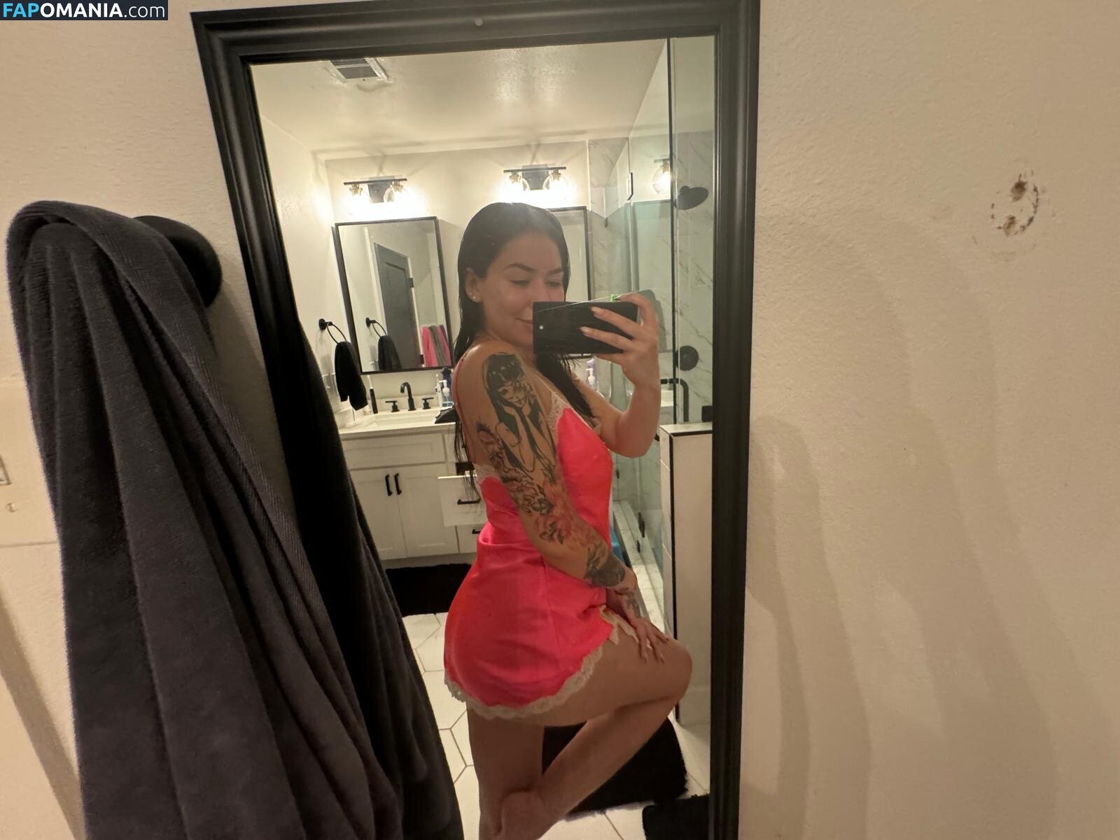 hungry4moore / stillhungry4more Nu OnlyFans  Photo fuitée #96