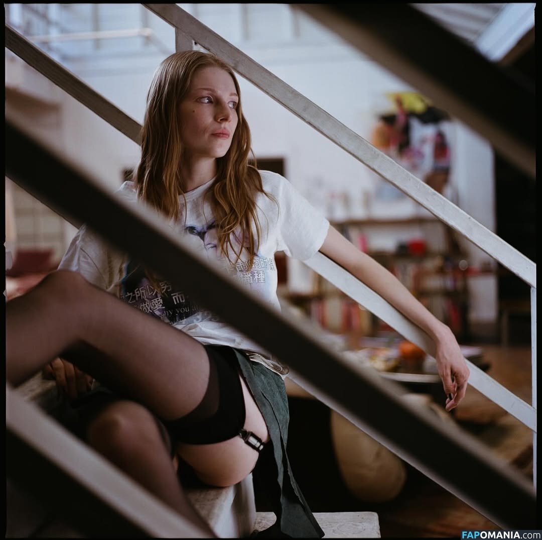 Hunter Schafer / hunterschafer Nu OnlyFans  Photo fuitée #3