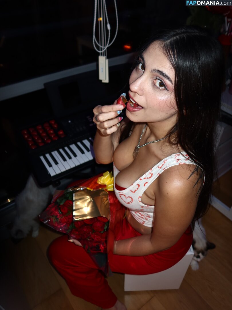 iaara_182 / iaaras / iaaras2 Nu OnlyFans  Photo fuitée #49