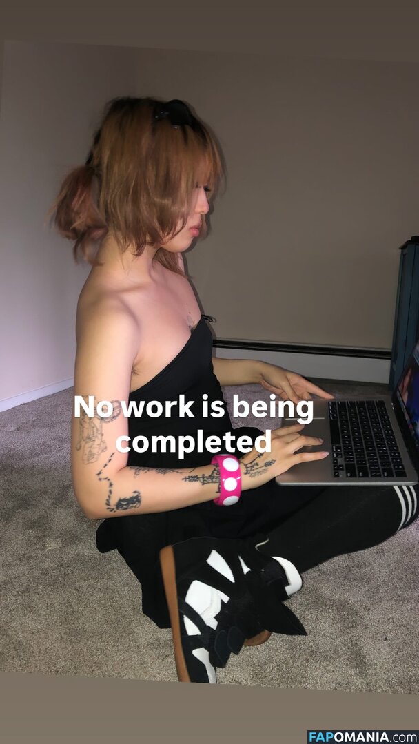 iamaspermwhale Nu OnlyFans  Photo fuitée #3