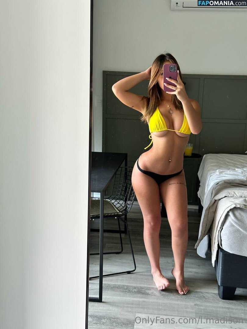 _.iammaddie6 / iammaddie06 Nu OnlyFans  Photo fuitée #1