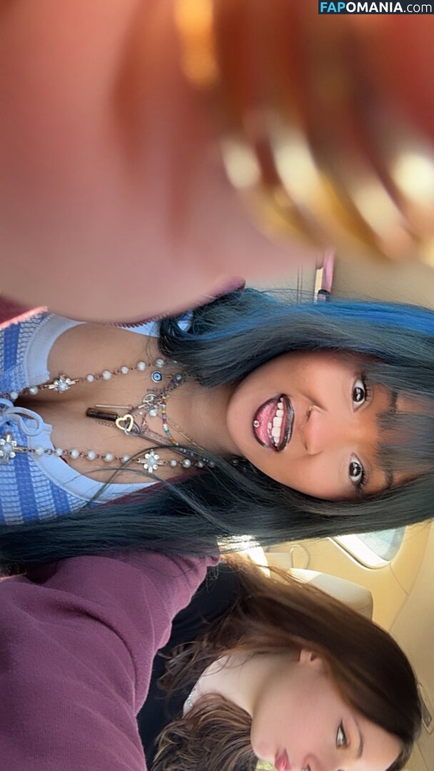 https: / ickysisterr / revoltingsister Nu OnlyFans  Photo fuitée #5