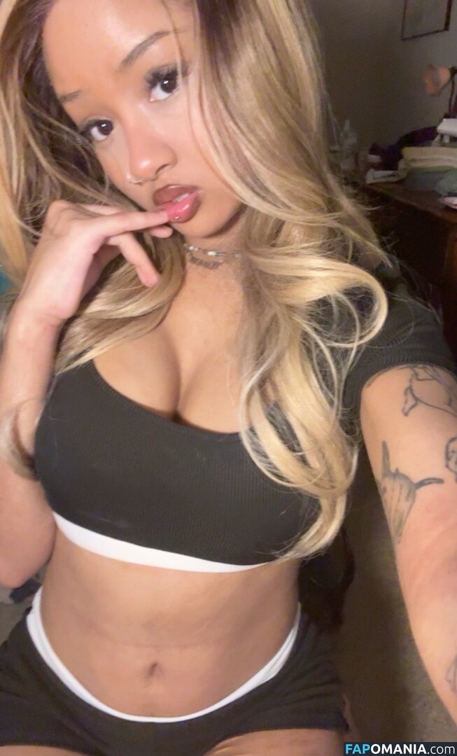 https: / ickysisterr / revoltingsister Nu OnlyFans  Photo fuitée #10