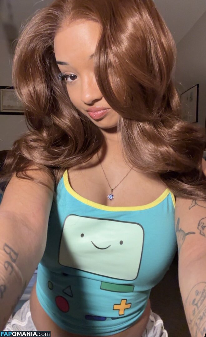 https: / ickysisterr / revoltingsister Nu OnlyFans  Photo fuitée #13