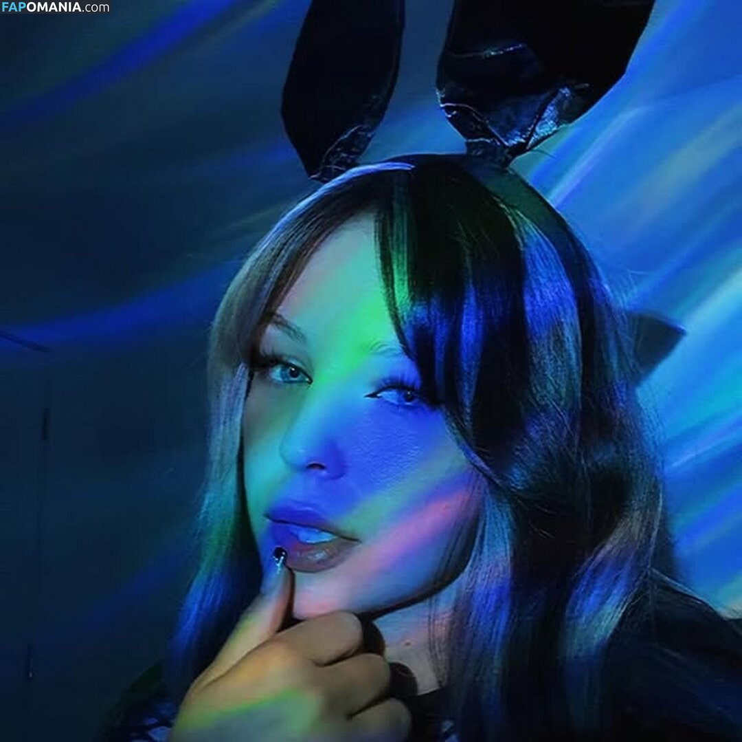 hellobunnni / icybxnny Nu OnlyFans  Photo fuitée #12