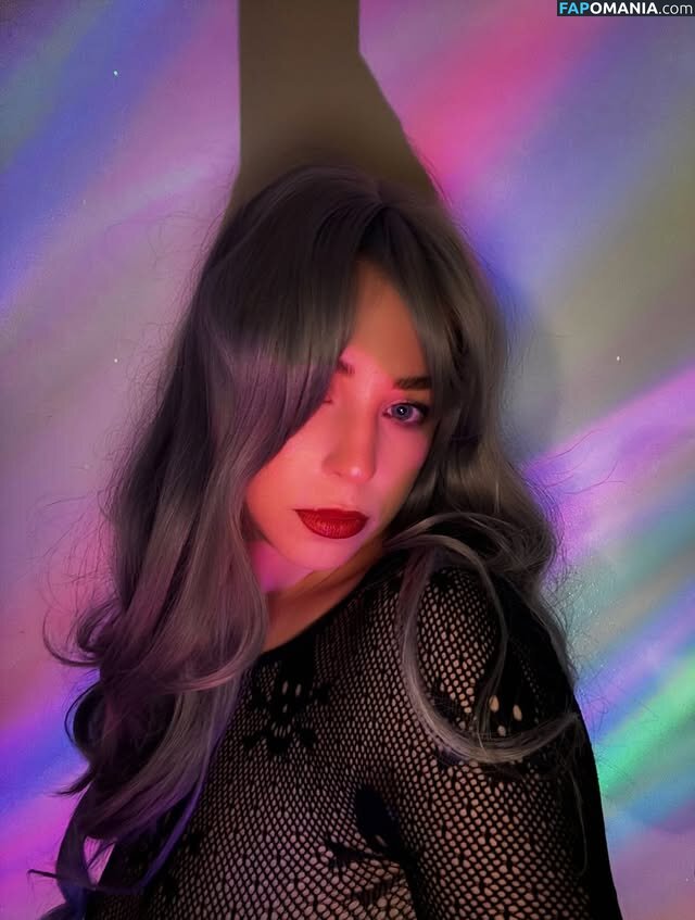 hellobunnni / icybxnny Nu OnlyFans  Photo fuitée #14