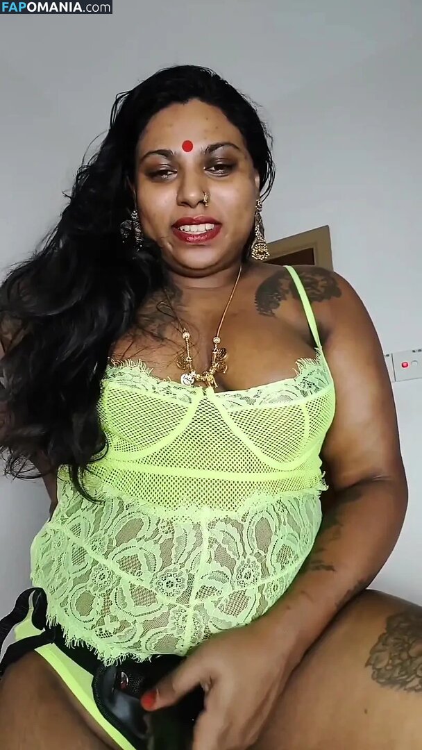 ilariafajralilura Nu OnlyFans  Photo fuitée #4