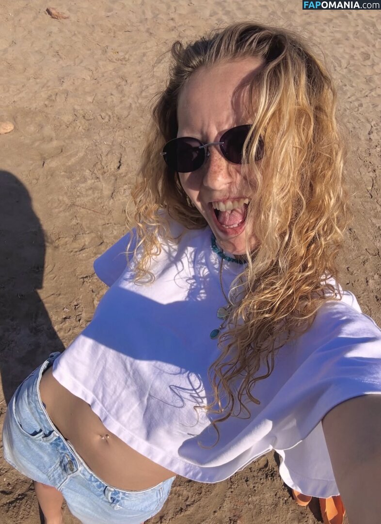ildikeila Nu OnlyFans  Photo fuitée #7
