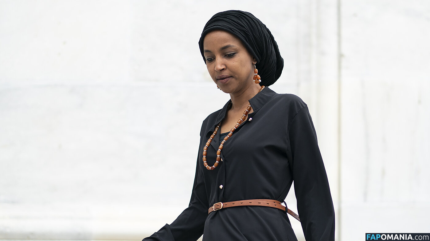Ilhan Omar Nu OnlyFans  Photo fuitée #2
