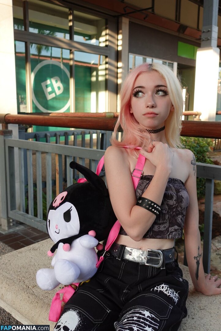 Iluvmeww / iluvmey Nu OnlyFans  Photo fuitée #12