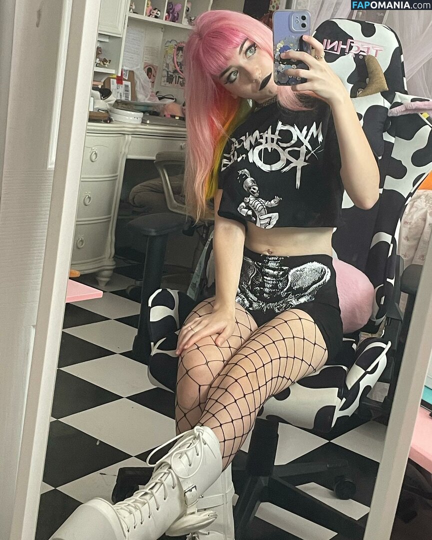 Iluvmeww / iluvmey Nu OnlyFans  Photo fuitée #323