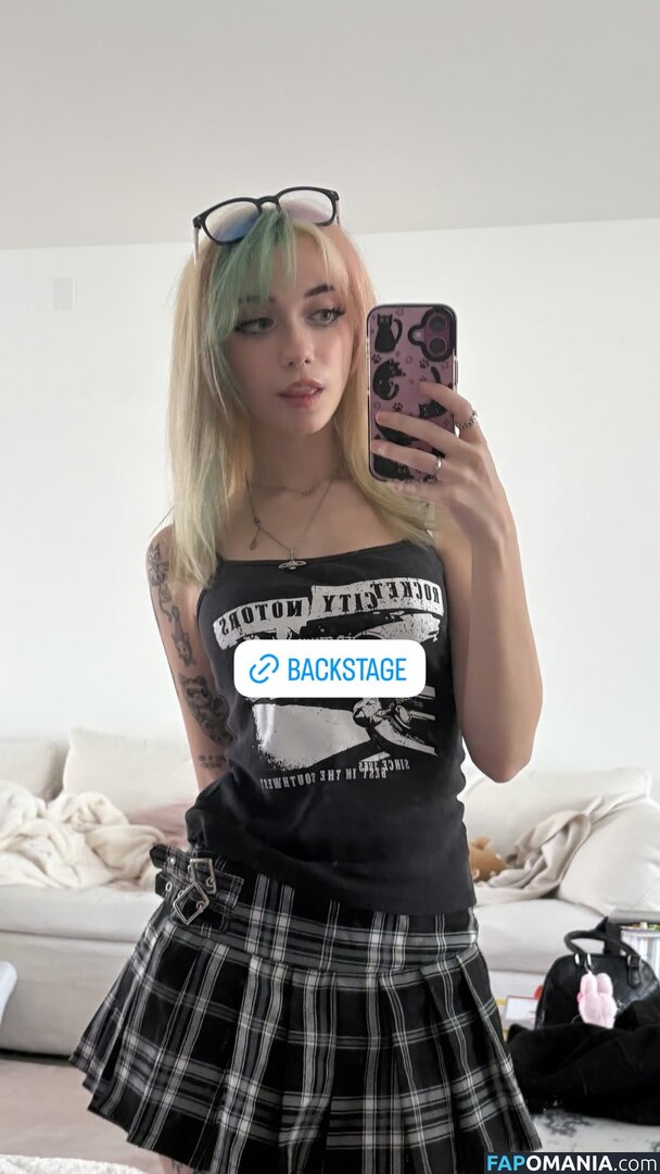 1ILuvMew1 / Iluvmeww / https: / iluvmey Nu OnlyFans  Photo fuitée #463