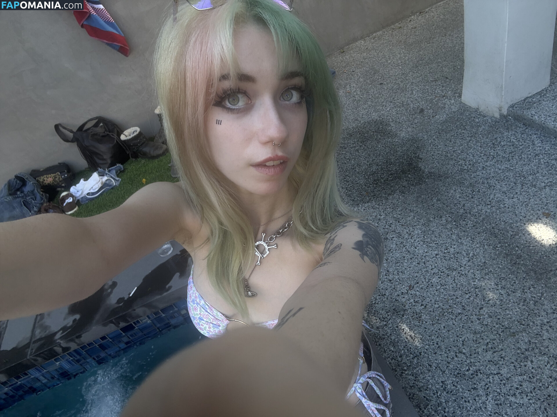 1ILuvMew1 / Iluvmeww / https: / iluvmey Nu OnlyFans  Photo fuitée #471