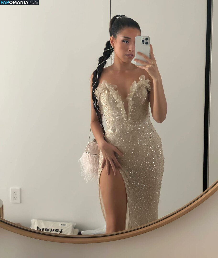 imane / imane... / pokimane Nu OnlyFans  Photo fuitée #6