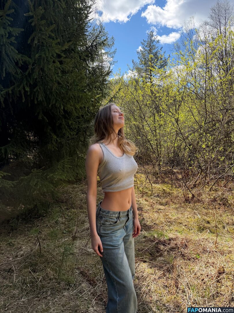 Imlovan / lmlovan Nu OnlyFans  Photo fuitée #4