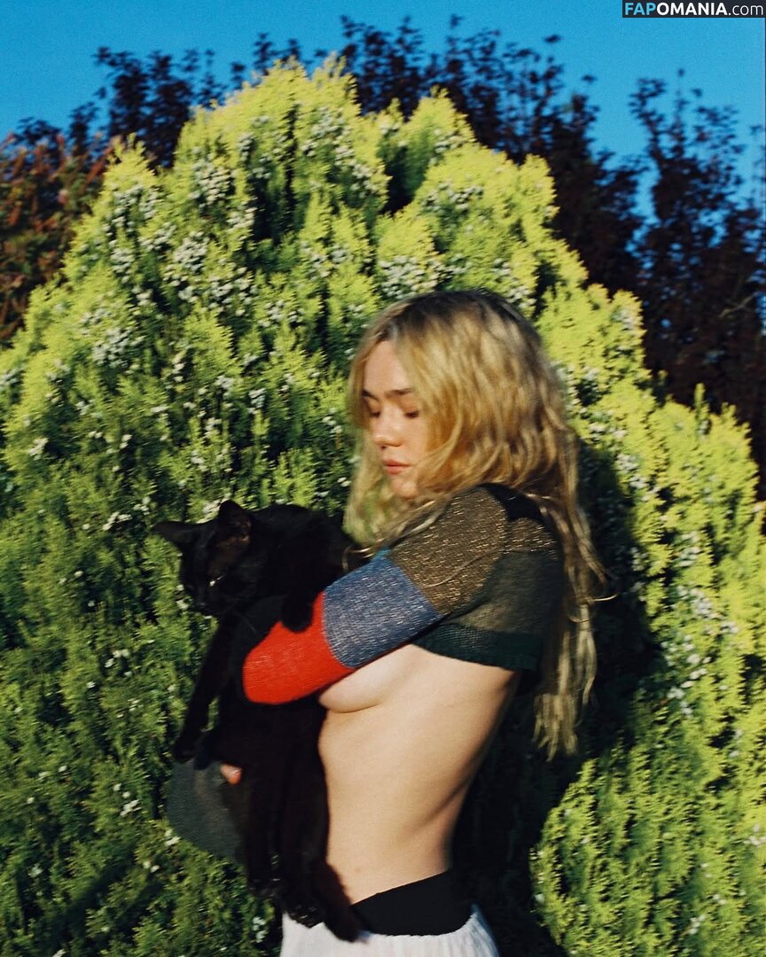 Imogen Waterhouse / https: / immywaterhouse Nu OnlyFans  Photo fuitée #6