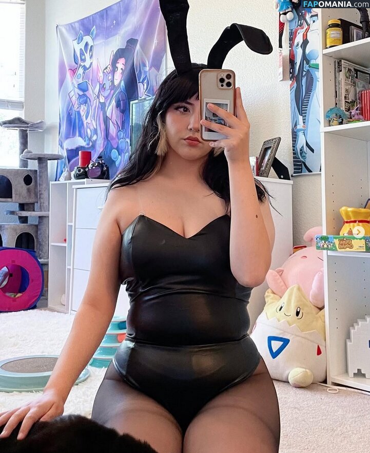 impossiblyeve Nu OnlyFans  Photo fuitée #1