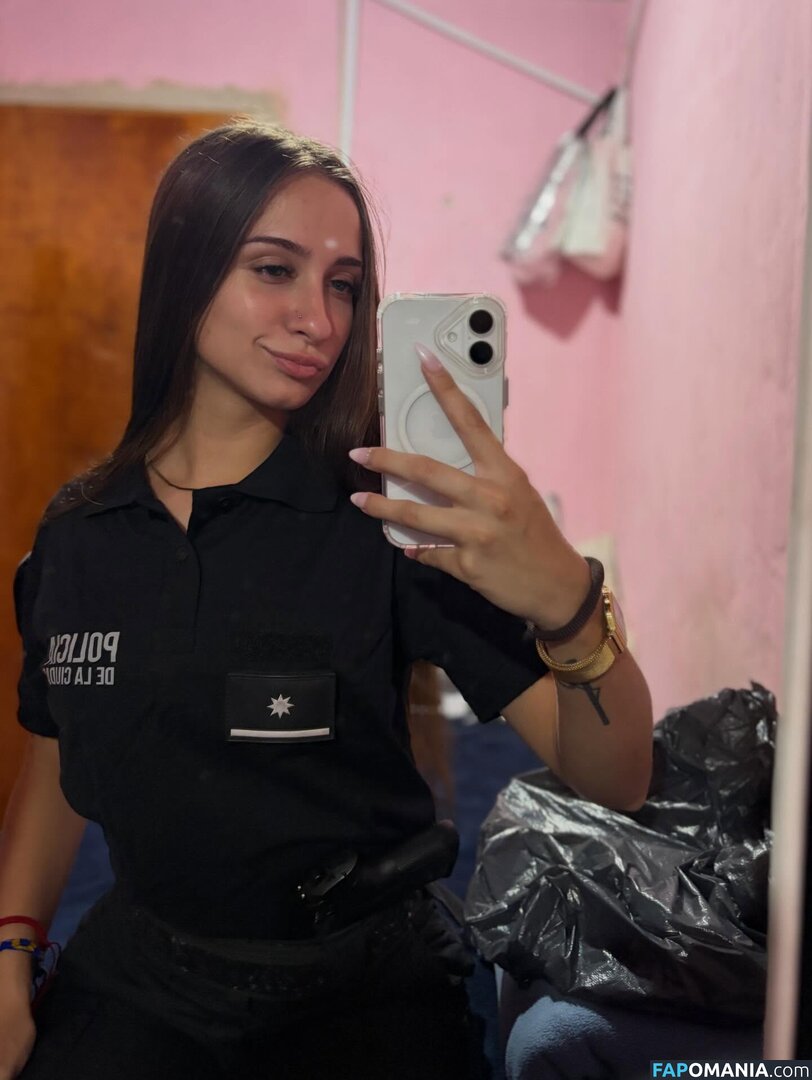 In And Out Uniform Nu OnlyFans  Photo fuitée #58