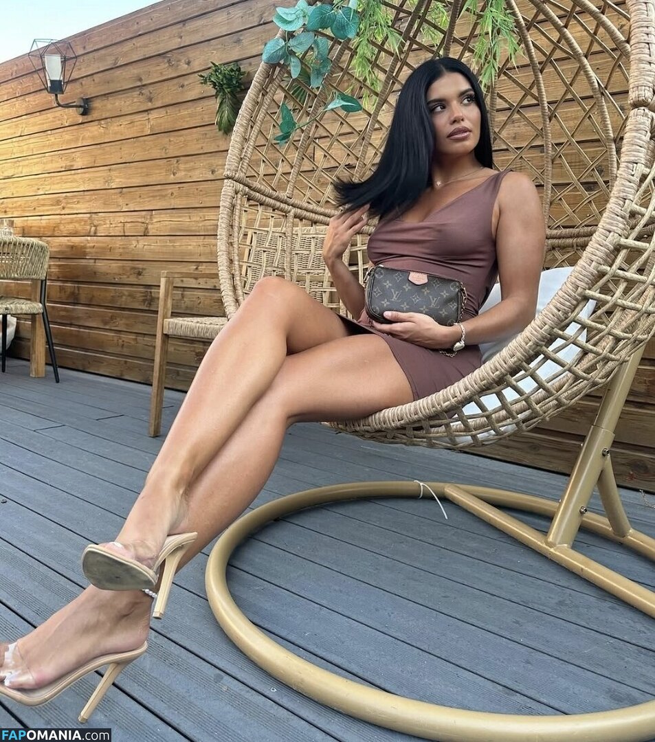 Ines Sberro / ines.sberro Nu OnlyFans  Photo fuitée #12