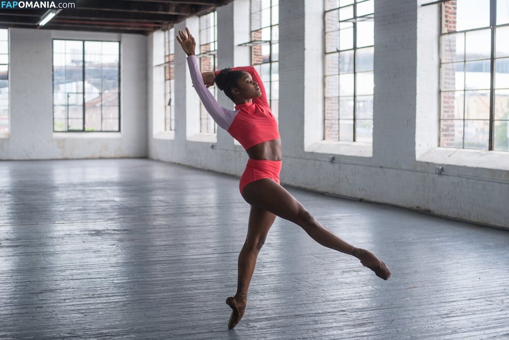 Ingrid Silva Nu OnlyFans  Photo fuitée #5