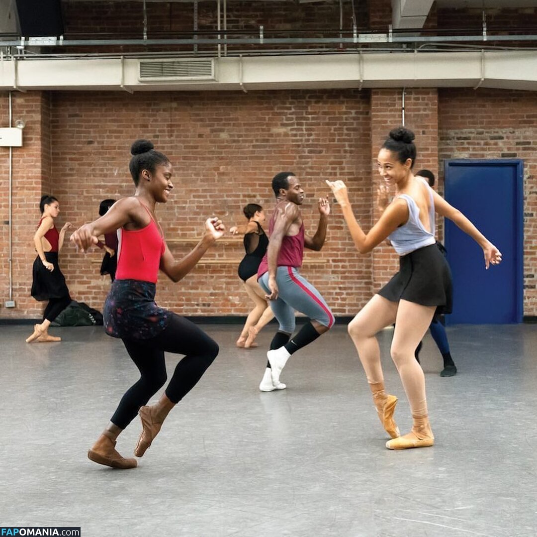 Ingrid Silva Nu OnlyFans  Photo fuitée #11