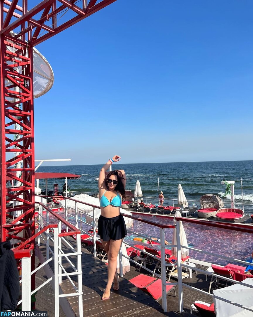 afinalove_model / inna_love69vip / innaluve Nu OnlyFans  Photo fuitée #223