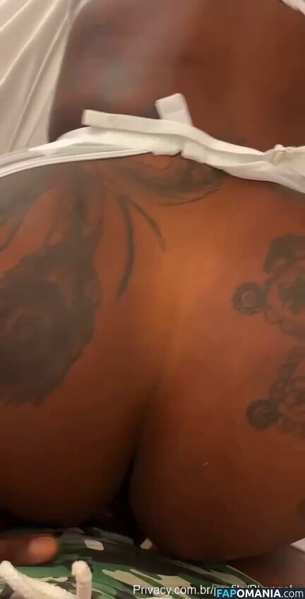 Iona Galvao / bkangel / ionagalvaofc Nu OnlyFans  Photo fuitée #60