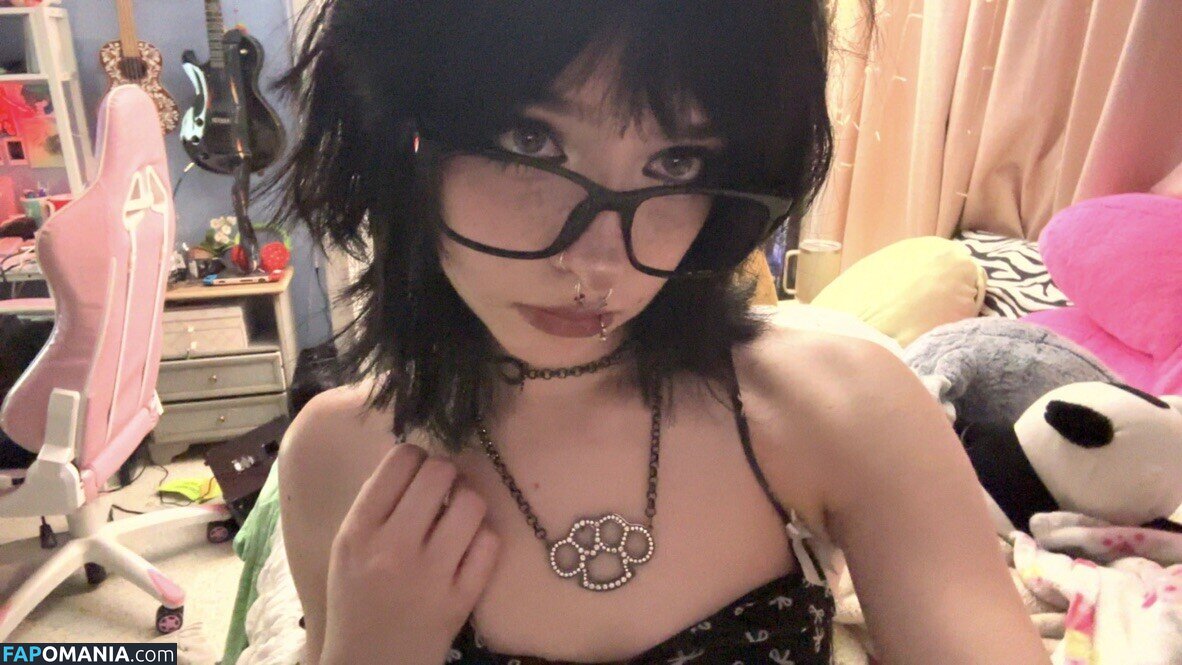 cw / ir1ghost Nu OnlyFans  Photo fuitée #10