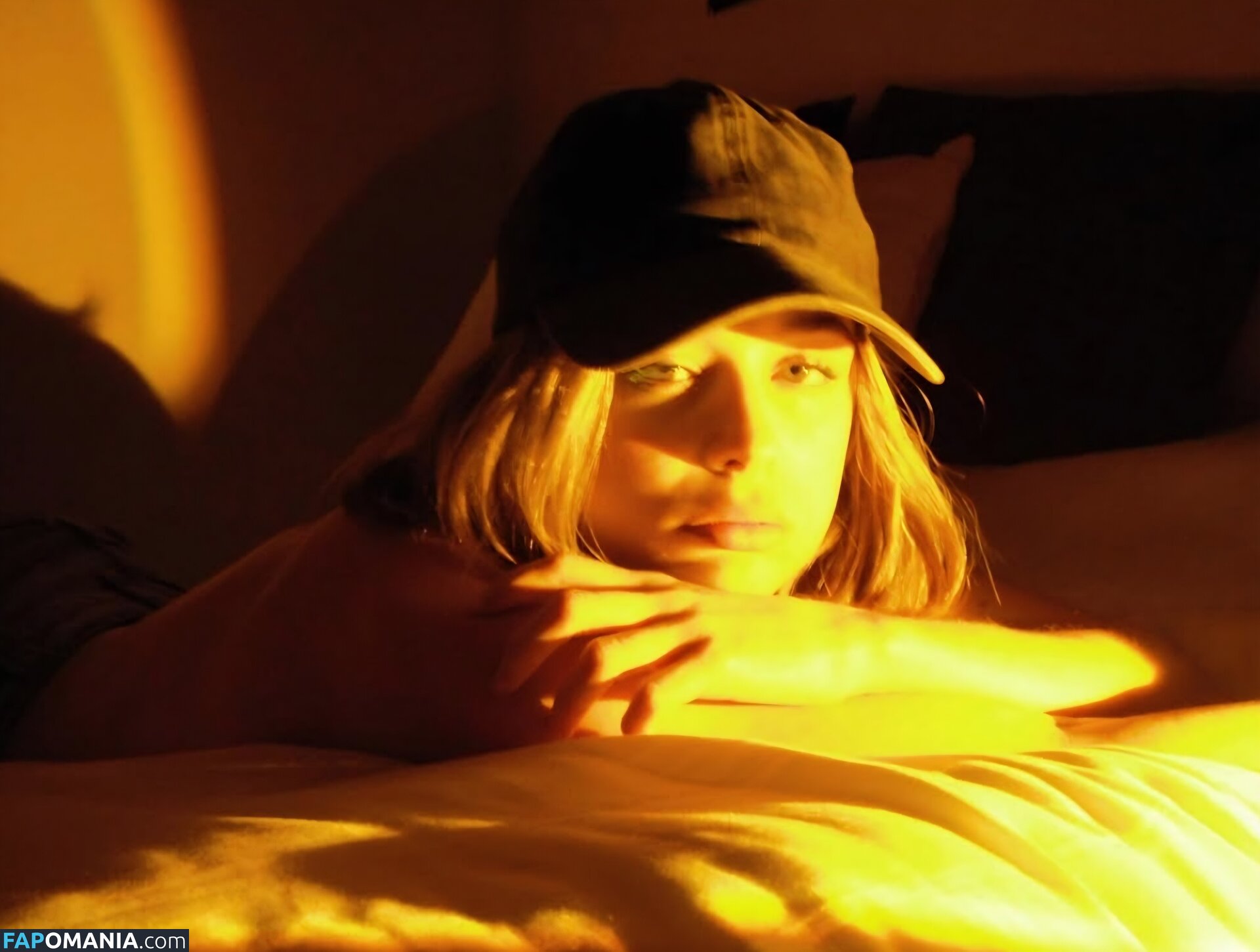 Iren Piontkovskaya / Irena Piontkovskaya / callmerena25 / irensophia Nu OnlyFans  Photo fuitée #32
