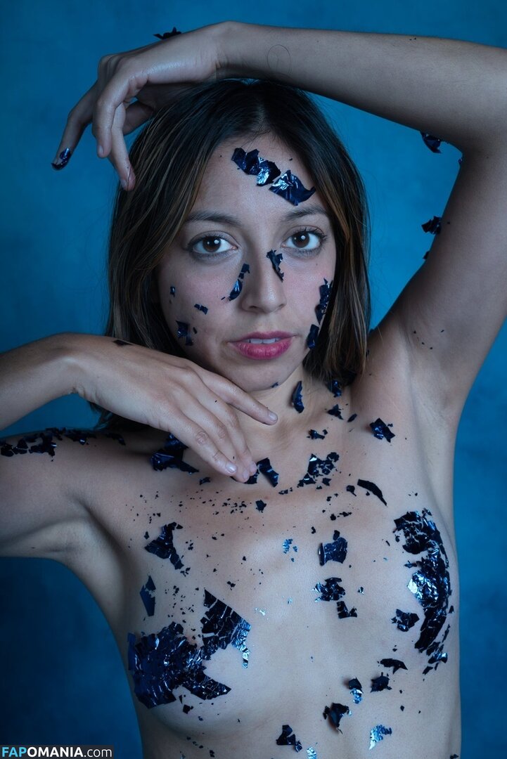 Ellcee / Irenellcee Nu OnlyFans  Photo fuitée #15