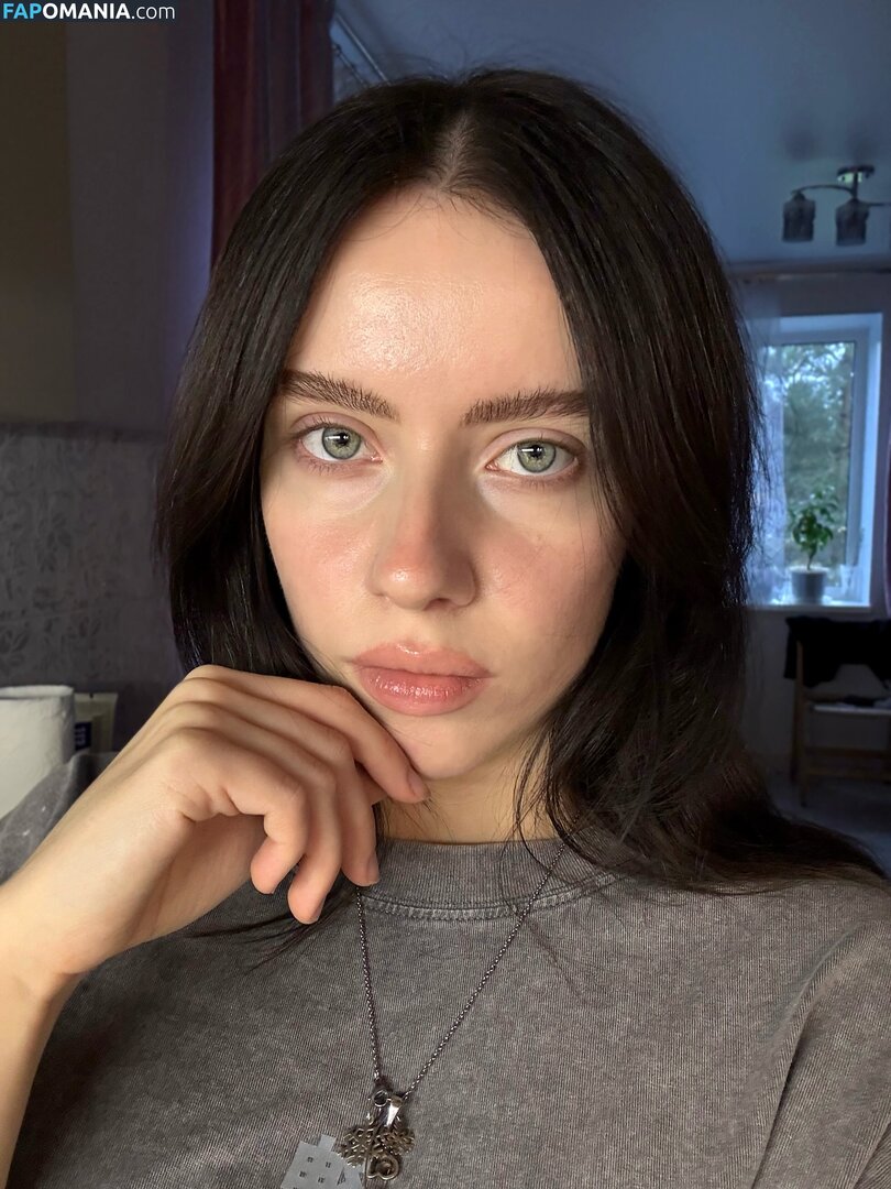 Irina Minkina / howeversnowy / rusian Billie eilish Nu OnlyFans  Photo fuitée #2