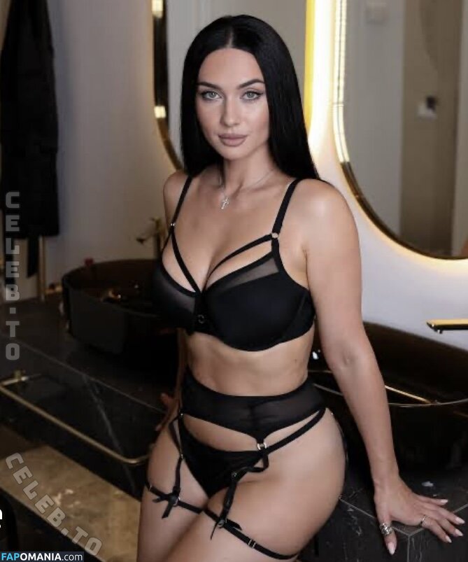 Irina Olsen / Irinaolsen Nu OnlyFans  Photo fuitée #9