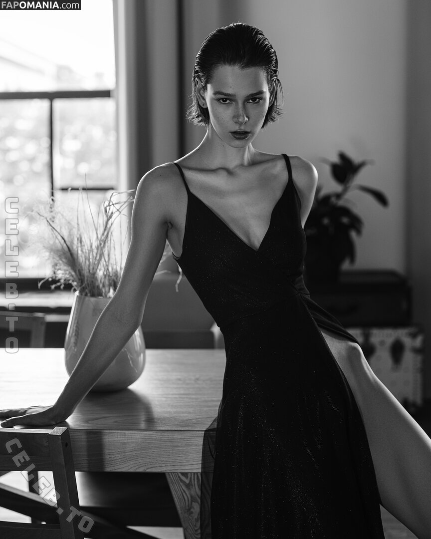 AmberQ / Irina Telicheva / Tasha / https: / irina_tlch Nu OnlyFans  Photo fuitée #309