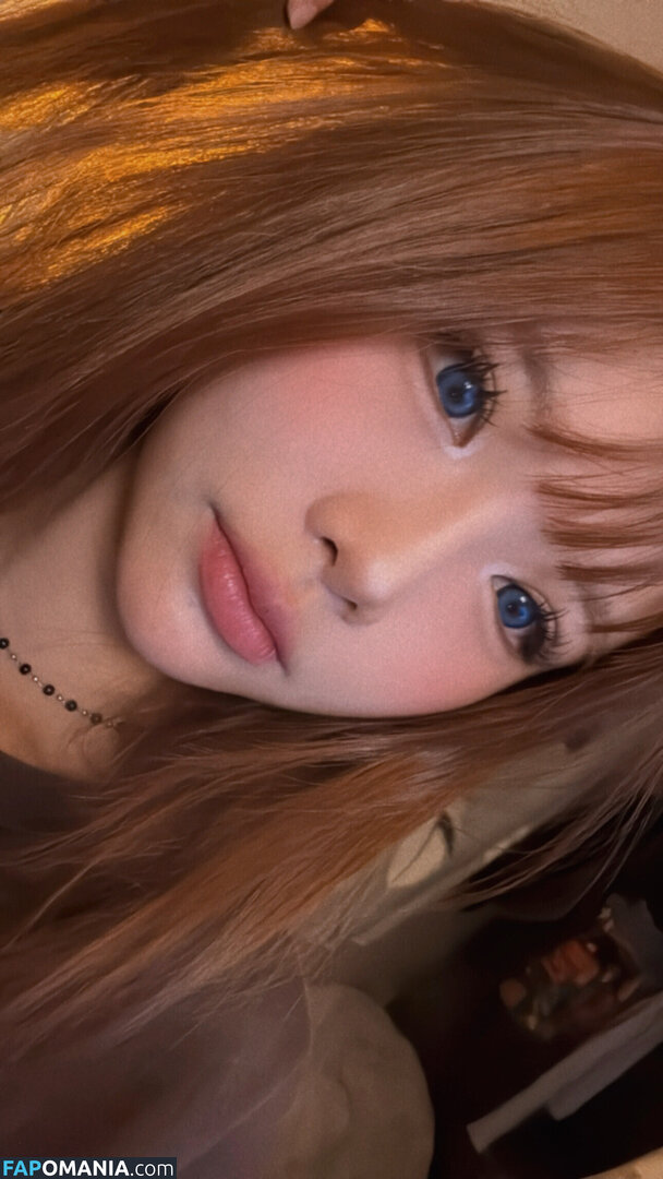 irissiri129 / irisyiyi_ / 艾怡 Nu OnlyFans  Photo fuitée #180
