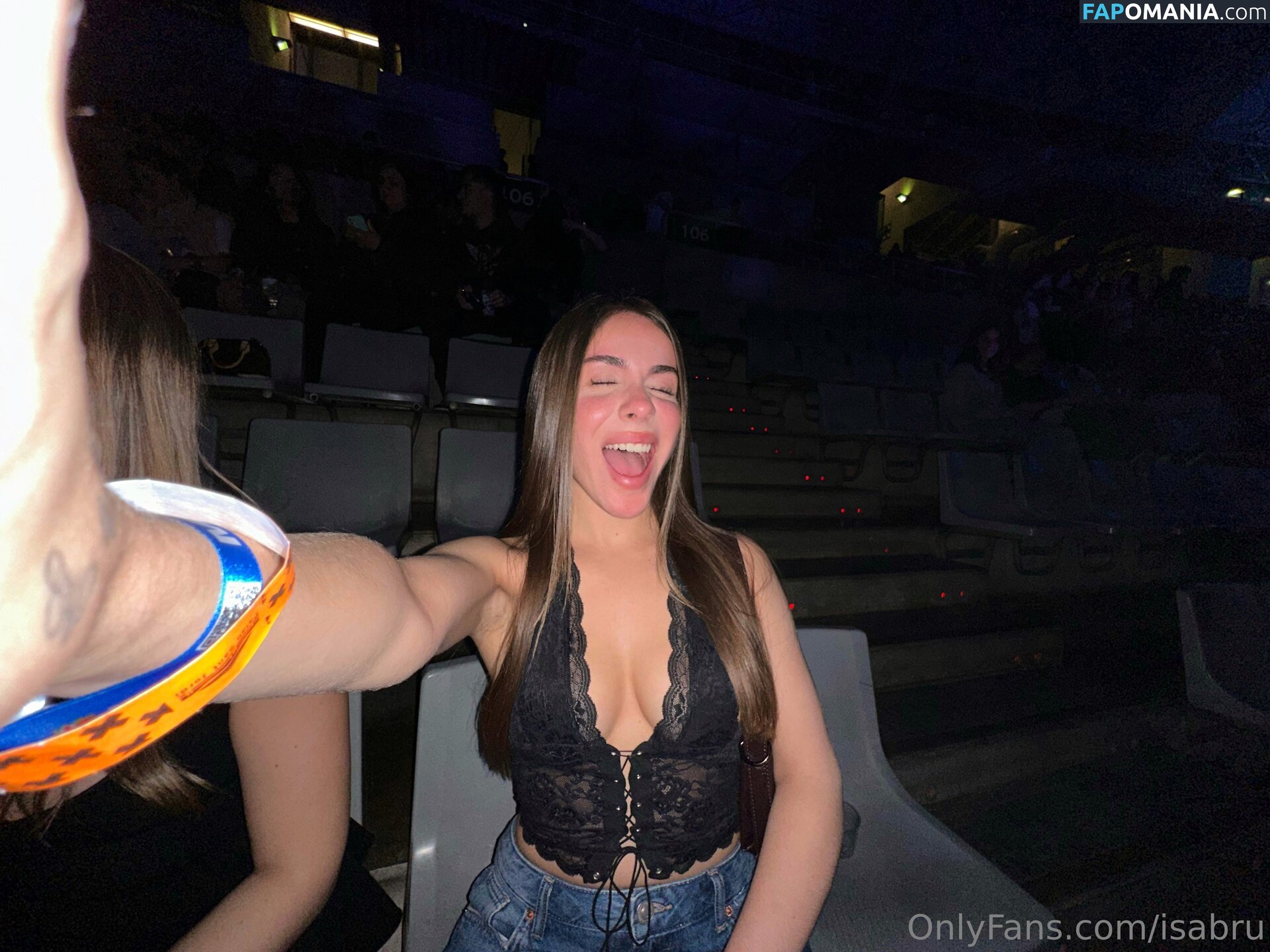 Isa Brunelli aka isabrunellii / isabrunellii Nu OnlyFans  Photo fuitée #26