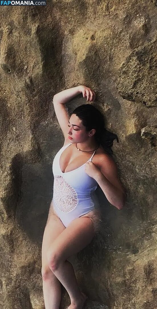 Isa Curry / isacurry Nu OnlyFans  Photo fuitée #5