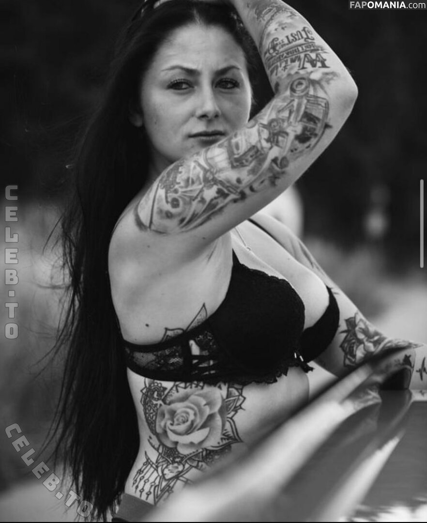 Isabell Reisinger / indiaromeo / isabell.reisinger / isabell_reisinger / isabellreisinger Nu OnlyFans  Photo fuitée #5